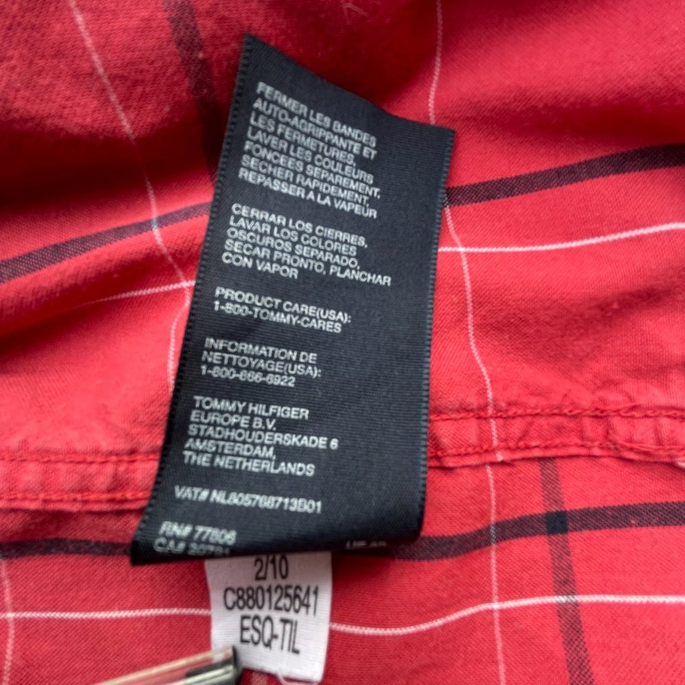 Tommy Hilfiger Short Sleeved Red Check Buttoned Down Shirt Size L - Picture 8 of 8